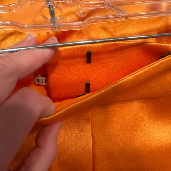 MARA CROSSOVER WAISTBAND CLEAN SHORT - Picture 6 of 8